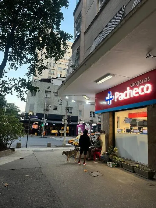 Excelente apartamento em Copacabana-1